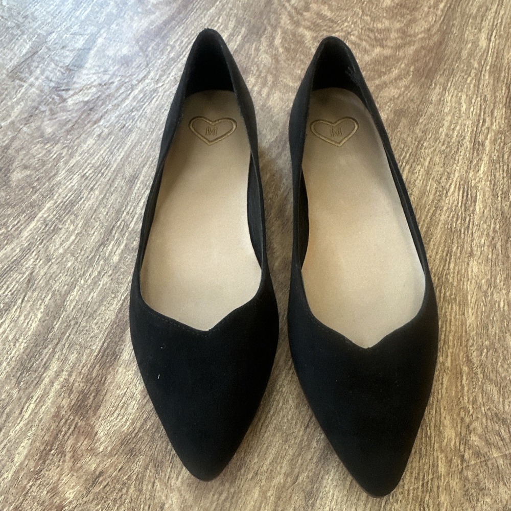 Madeline Women's 8.5 Black Flat Dress Shoes